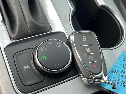 Used 2023 Chevrolet Blazer LT image 20