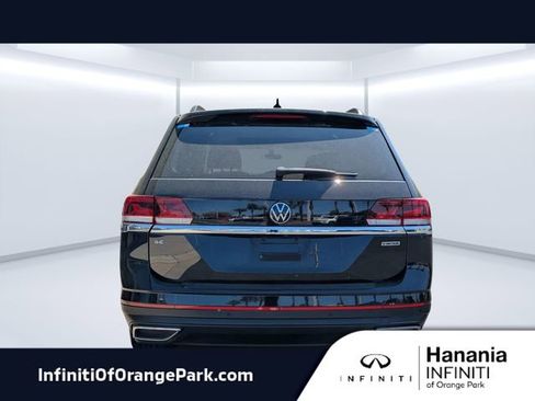 Used 2022 Volkswagen Atlas SE w/ Panoramic Sunroof Package image 4