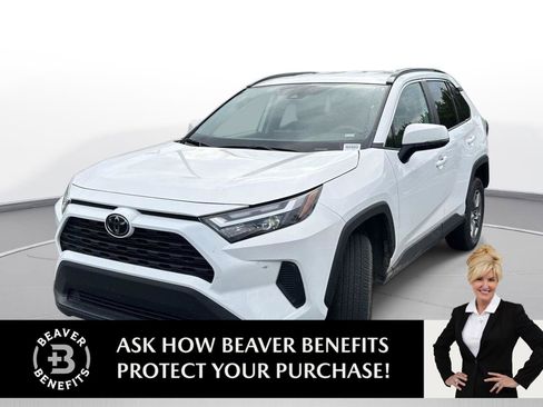 Used 2025 Toyota RAV4 XLE FWD image 1