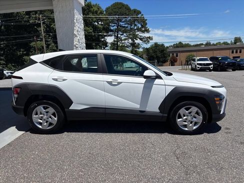 New 2026 Hyundai Kona SE FWD image 20