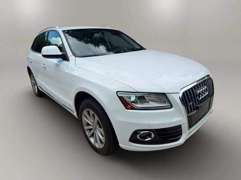 Used 2014 Audi Q5 2.0T Premium Plus w/ Premium Plus Package AWD/4WD image 7