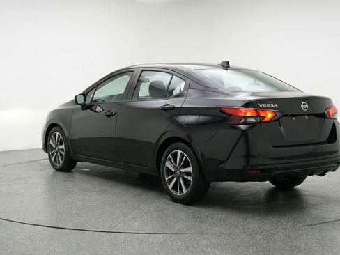Used 2025 Nissan Versa SV FWD image 6