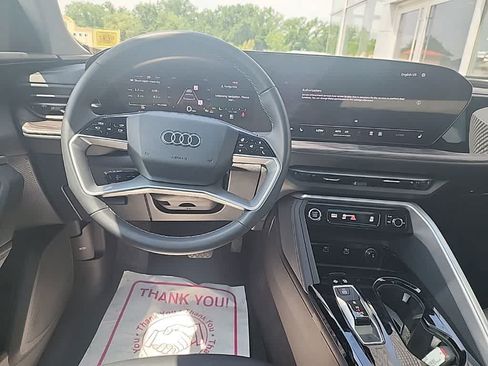 Certified 2025 Audi Q5 Premium w/ Premium Plus AWD/4WD image 21
