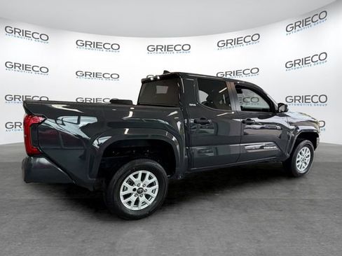 Used 2024 Toyota Tacoma SR5 RWD image 13