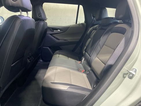 Certified 2025 Chevrolet Equinox LT w/ Convenience Package II image 24