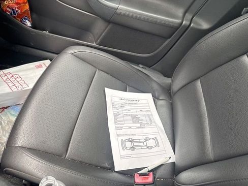 Used 2012 Volkswagen Jetta TDI FWD image 18