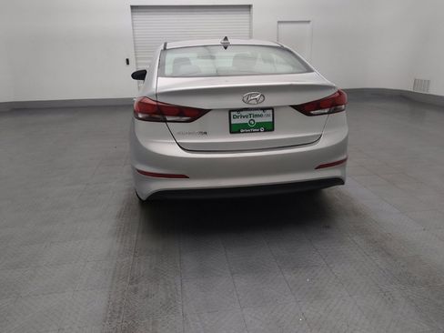 Used 2018 Hyundai Elantra SEL image 6