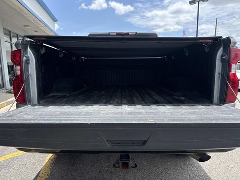 Used 2024 Chevrolet Silverado 2500 Custom w/ Custom Value Package AWD/4WD image 9