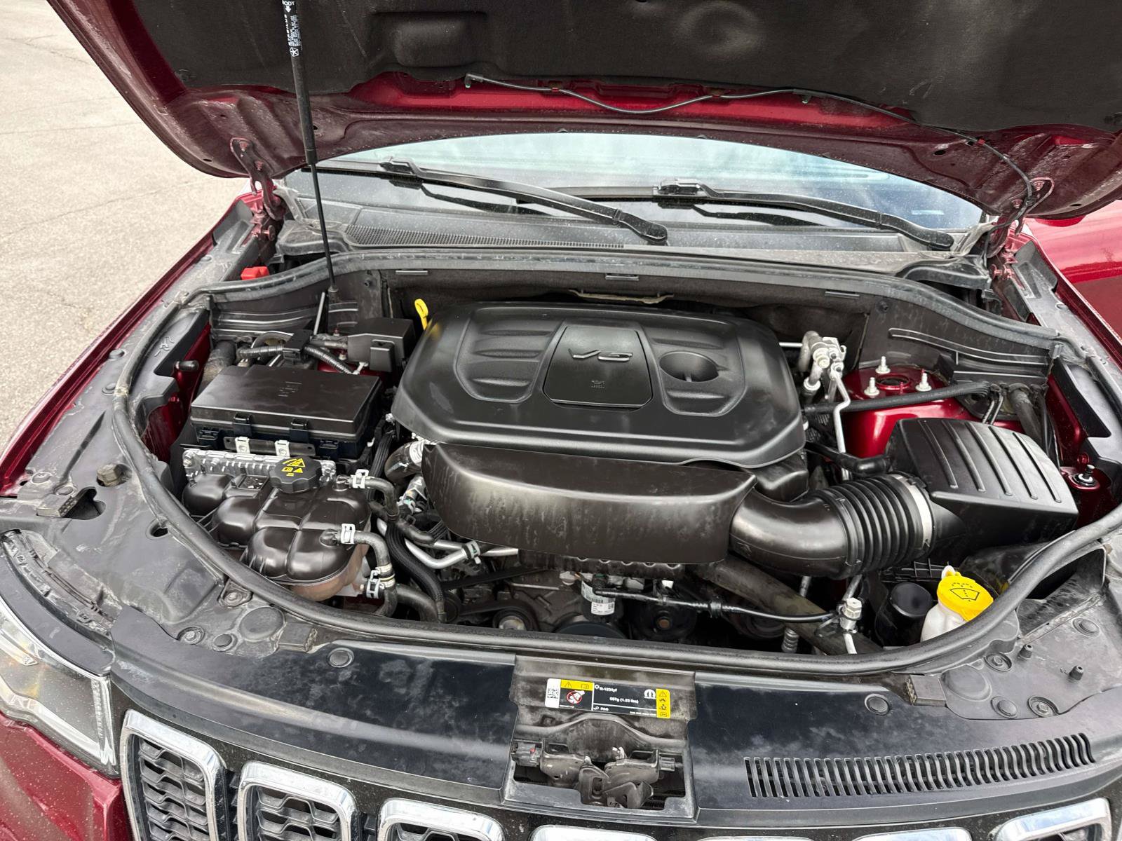 Used 2022 Jeep Grand Cherokee Limited AWD/4WD image 9