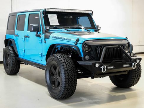 Used 2017 Jeep Wrangler Unlimited Sport AWD/4WD image 6