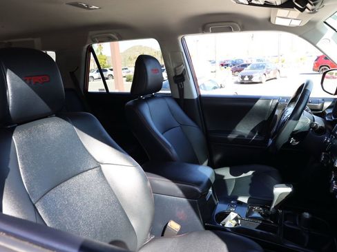 Used 2024 Toyota 4Runner TRD Off-Road Premium image 21