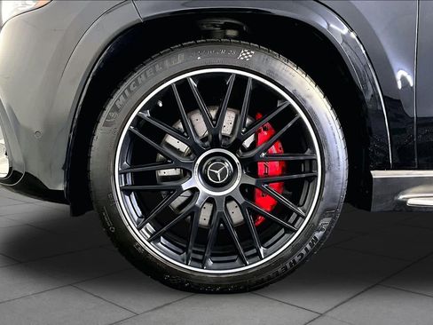 Certified 2025 Mercedes-Benz GLS 63 AMG 4MATIC image 11