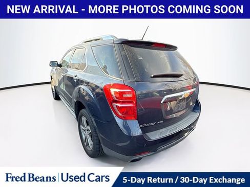 Used 2017 Chevrolet Equinox Premier w/ Enhanced Convenience Package image 4