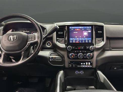 Used 2022 RAM 2500 Big Horn w/ Night Edition AWD/4WD image 11