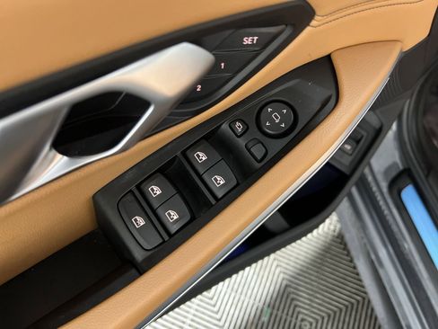 Used 2020 BMW 330i xDrive 330i xDrive w/ Premium Package image 15