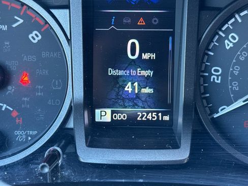 Certified 2023 Toyota Tacoma TRD Sport w/ Advanced Technology Package AWD/4WD image 41