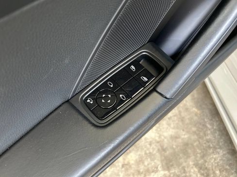 Used 2021 Porsche 911 AWD/4WD image 27