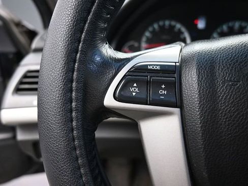 Used 2009 Honda Accord EX-L image 17