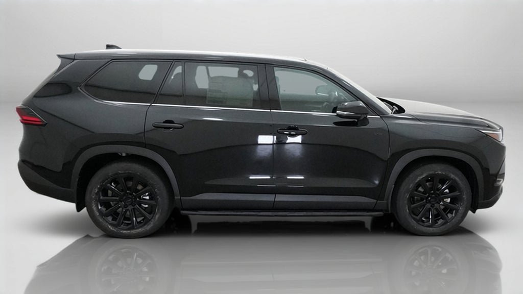 New 2026 Toyota Grand Highlander XLE FWD image 11