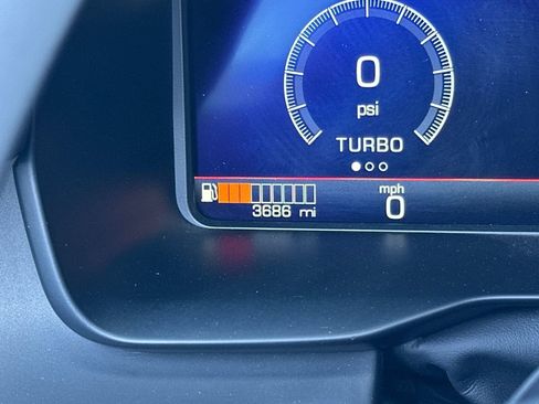 Used 2022 Ferrari F8 Tributo image 33