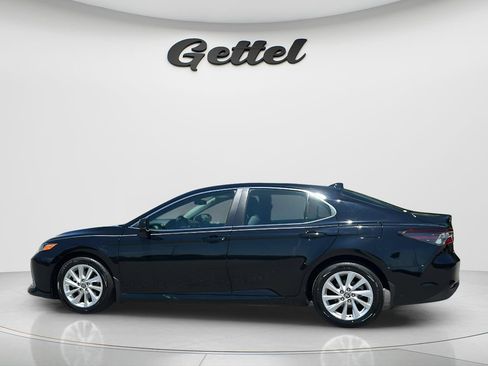 Used 2023 Toyota Camry LE FWD image 8