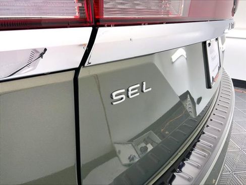 New 2026 Volkswagen Atlas SEL Premium R-Line image 13