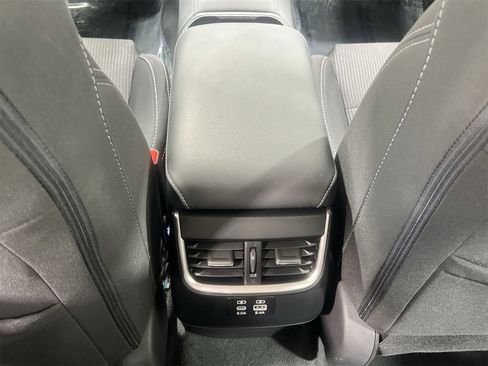 Used 2023 Subaru Legacy Premium image 20