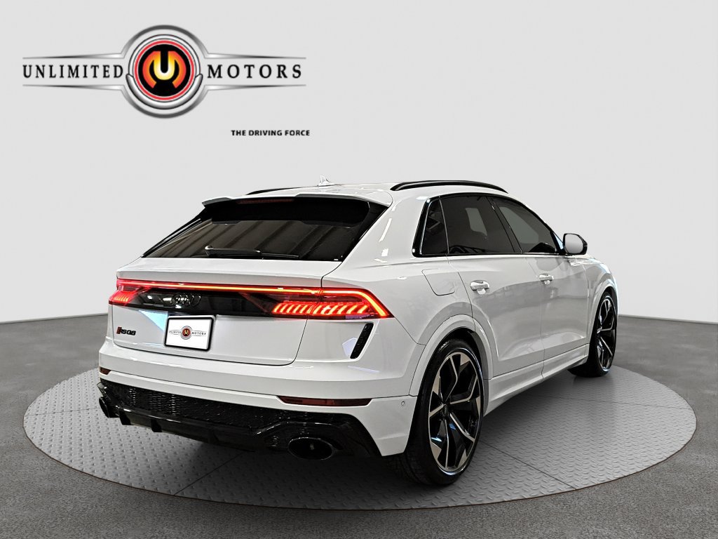 Used 2024 Audi RS Q8 AWD/4WD image 3