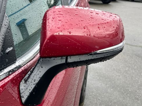 Used 2023 Toyota Highlander XLE image 20