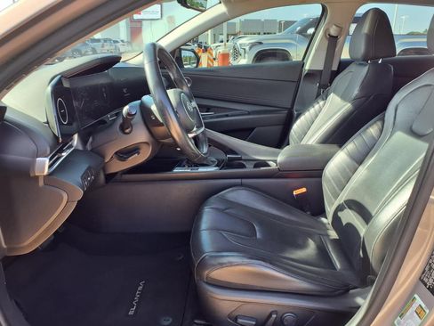 Used 2021 Hyundai Elantra Limited w/ Cargo Package FWD image 19