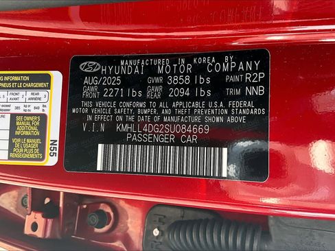 Used 2025 Hyundai Elantra SE FWD image 34