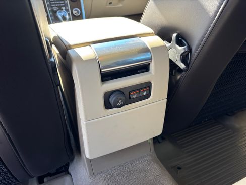 Used 2015 Volvo XC70 T6 Platinum image 22