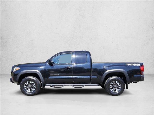 Used 2019 Toyota Tacoma TRD Off-Road w/ Technology Package AWD/4WD image 11