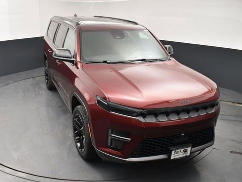 New 2026 Jeep Grand Wagoneer L Limited image 13