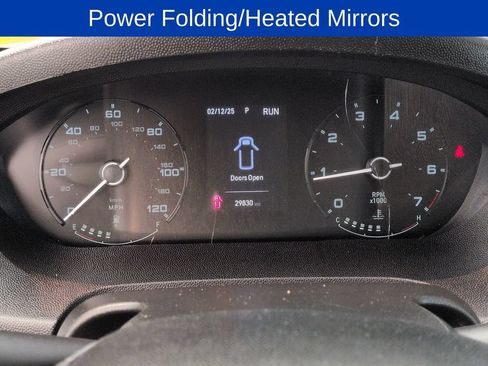 Used 2025 RAM ProMaster 2500 w/ Convenience Group FWD image 15