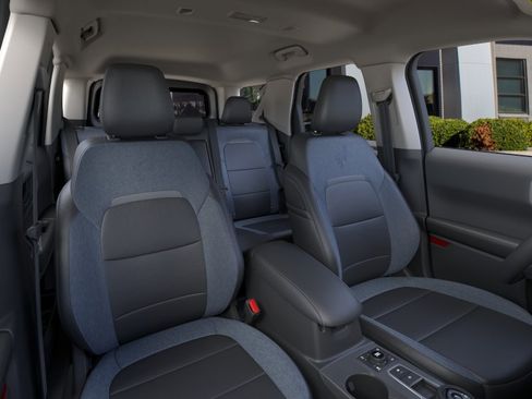 New 2026 Ford Bronco Sport Outer Banks w/ Sasquatch Outer Banks Package AWD/4WD image 10