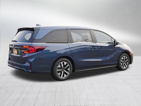 New 2026 Honda Odyssey EX-L image 7