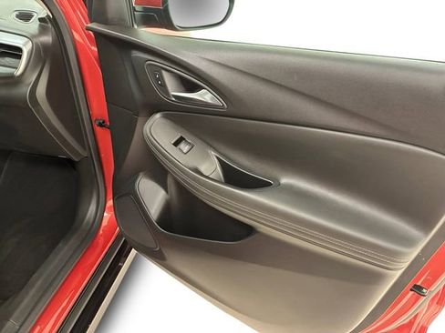 Used 2024 Buick Encore GX Sport Touring image 15