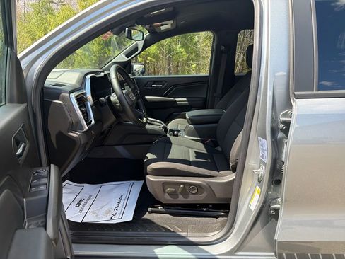 Certified 2025 GMC Canyon Elevation w/ Convenience Package AWD/4WD image 25