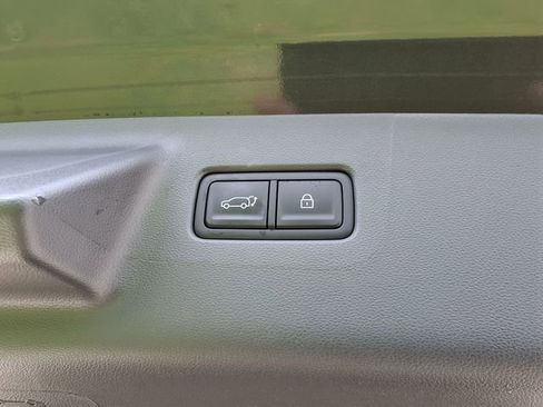 Used 2025 Hyundai Santa Fe Calligraphy FWD image 14