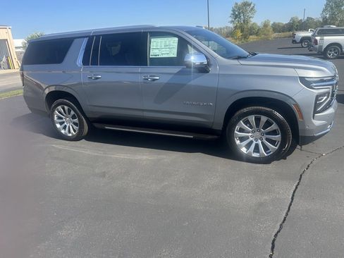 New 2026 Chevrolet Suburban Premier w/ Sun And Tow Package image 7