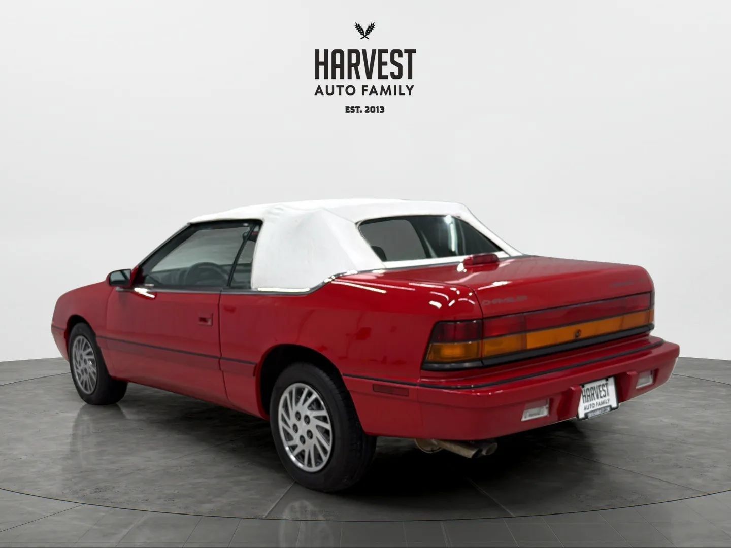 Used 1994 Chrysler LeBaron GTC FWD image 4