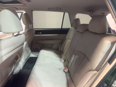 Used 2012 Subaru Outback 2.5i Premium AWD/4WD image 28