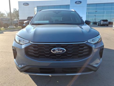 New 2026 Ford Escape ST-Line w/ Cold Weather Package image 8