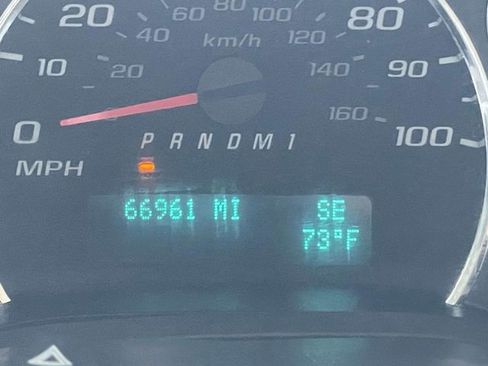 Used 2016 Chevrolet Express 2500 LT w/ LT Preferred Equipment Group RWD image 24