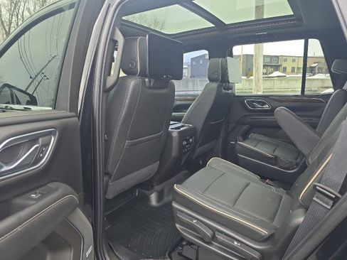 Used 2021 Chevrolet Tahoe Premier image 18