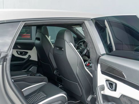 Used 2023 Lamborghini Urus S AWD/4WD image 61