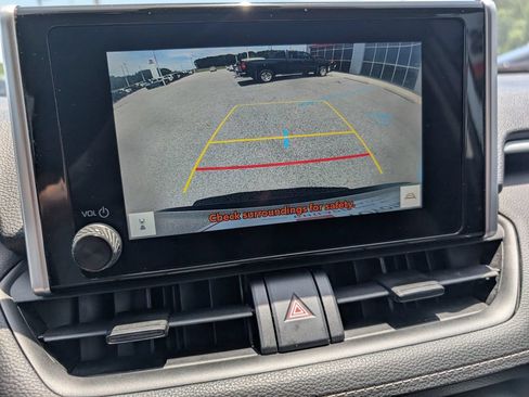 Used 2023 Toyota RAV4 XLE FWD image 14