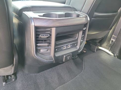 Used 2025 RAM 1500 Laramie AWD/4WD image 11