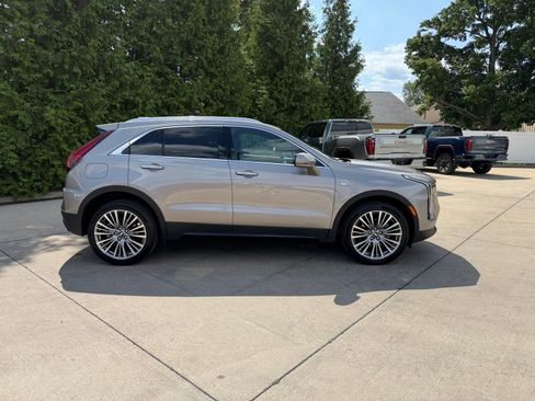 Used 2024 Cadillac XT4 Premium Luxury AWD/4WD image 31